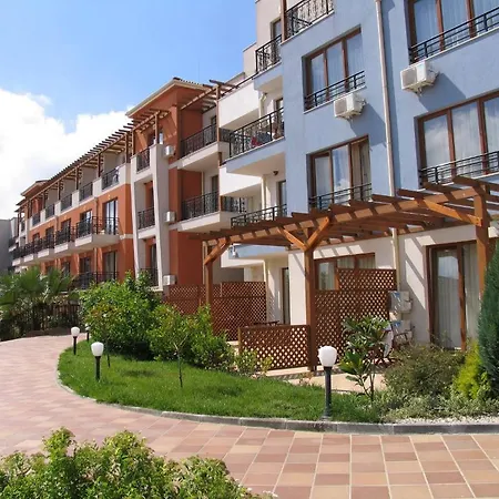 Costa Bulgara Mediterranean Club מלון