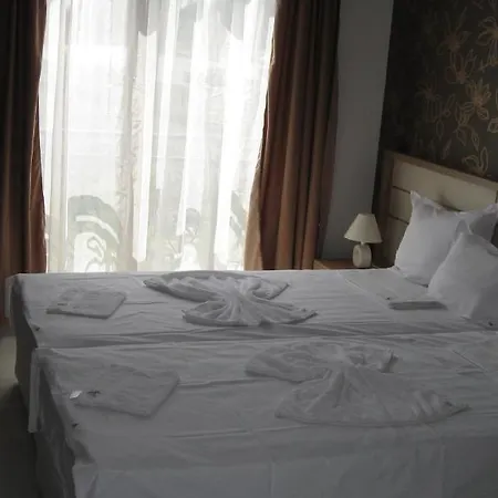 Costa Bulgara Mediterranean Club Отель 3*