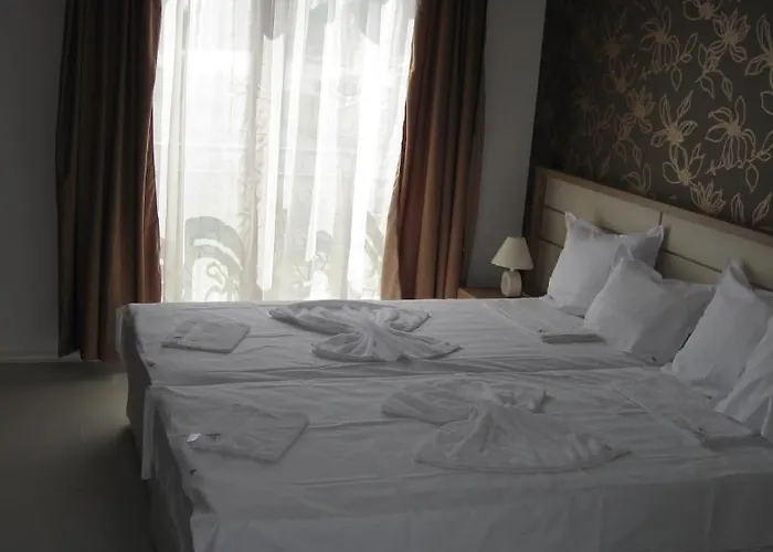 Costa Bulgara Mediterranean Club Отель 3*