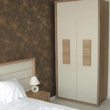 Costa Bulgara Mediterranean Club سوزوبول
