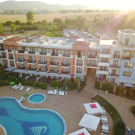 فندق Costa Bulgara Mediterranean Club 3*